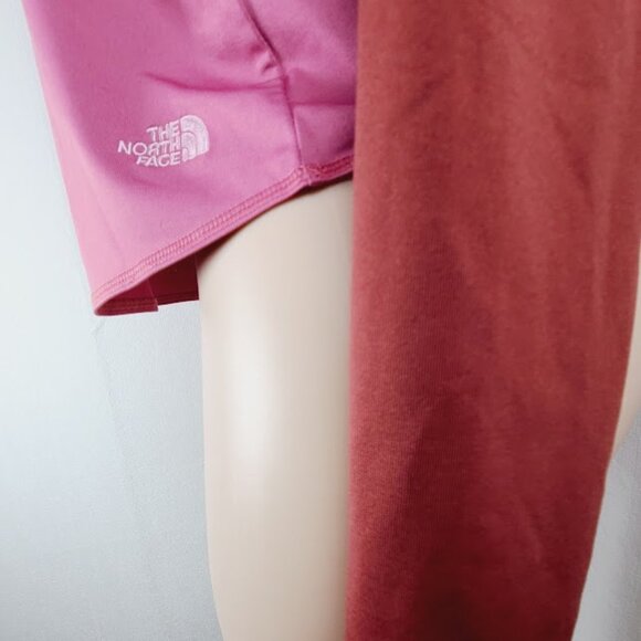 The North Face Women's Burgundy Pink Crew Neck Active Training T-Shirt Size L - Picture 5 of 11